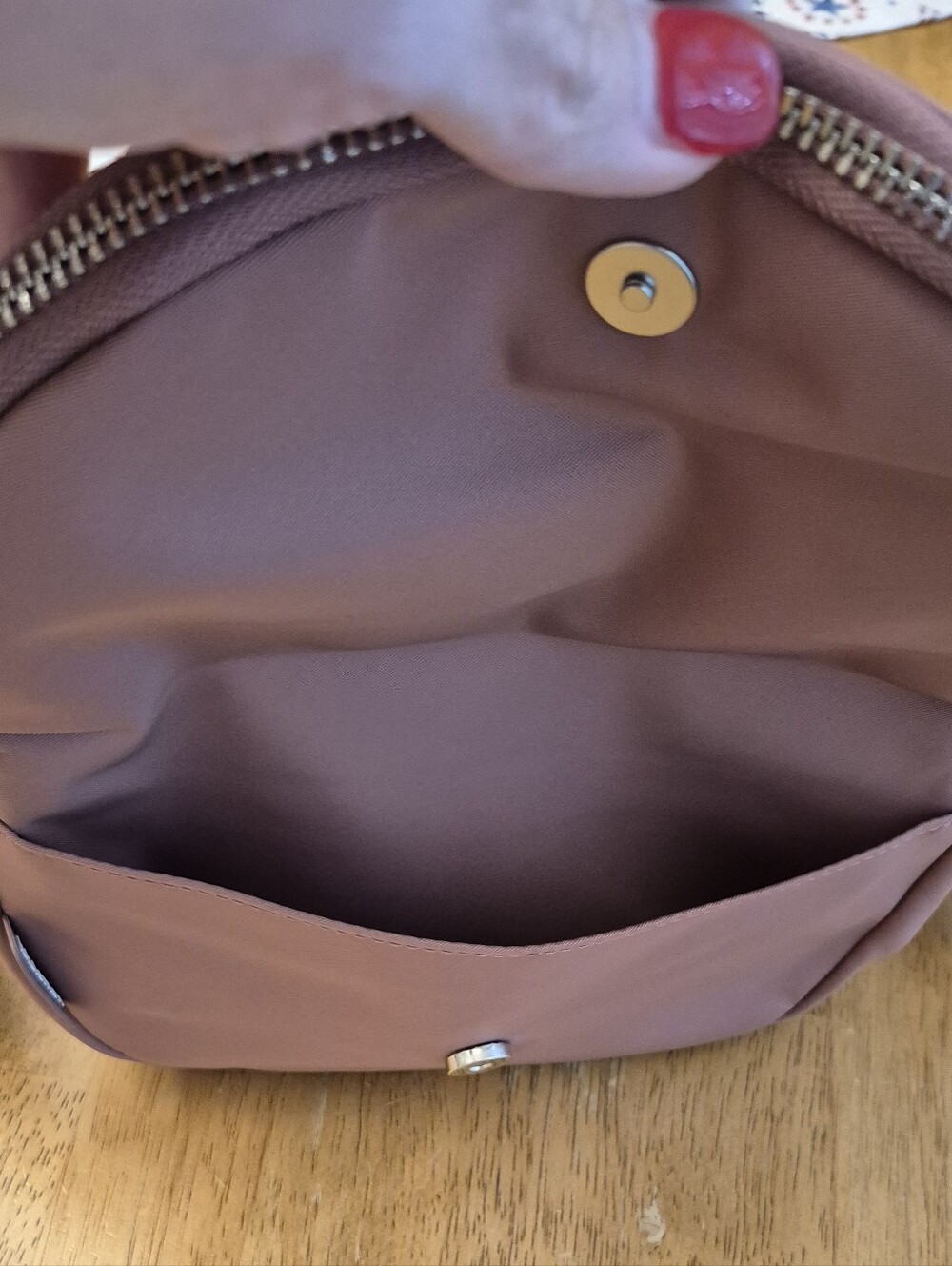 Lululemon All Night Festival Micro 2L Spiced Chai Crossbody Bag - Picture 5 of 10